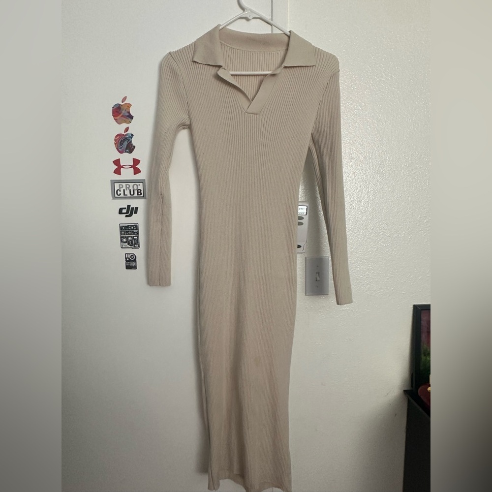 Elegant Cream Ribbed Knit Dress